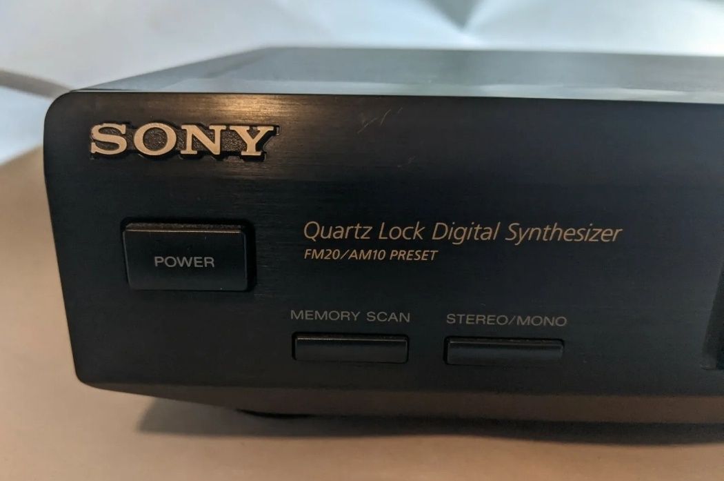 Sony FM tuner ST-JX661