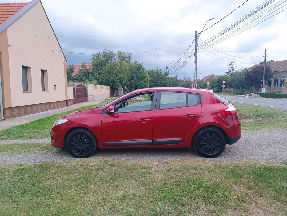 Renault Megane 1.6 Benzina 110 Cp 2010