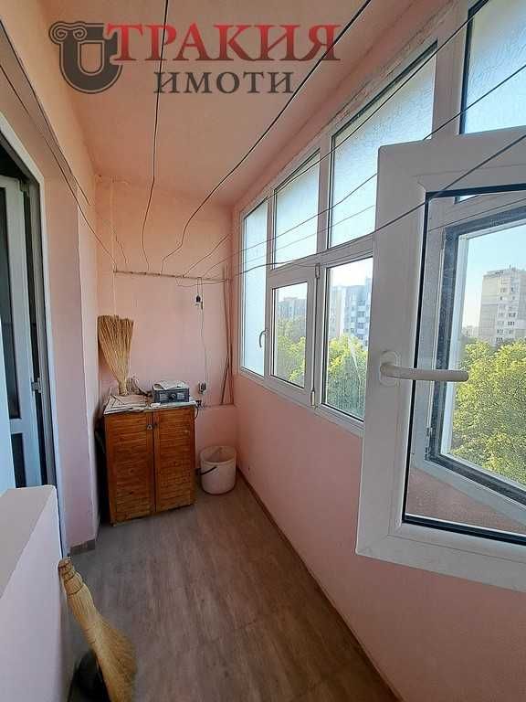 Продава се Тристаен апартамент в Стара Загора, Център - 60 кв.м за 1217 €/кв.м - Снимка #9