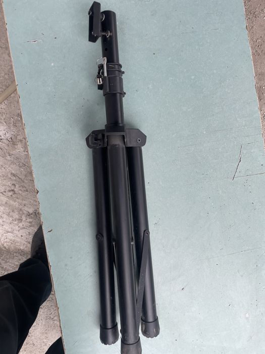 Штатив телескопический крепкий