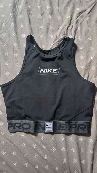 Nike Pro, чисто ново дамско спортно бюстие