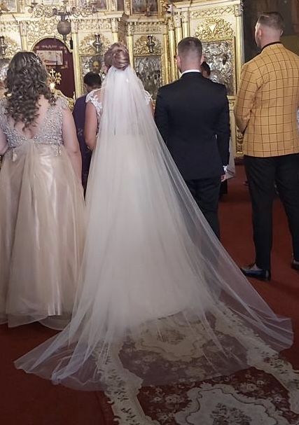 Rochie de mireasa ivoire