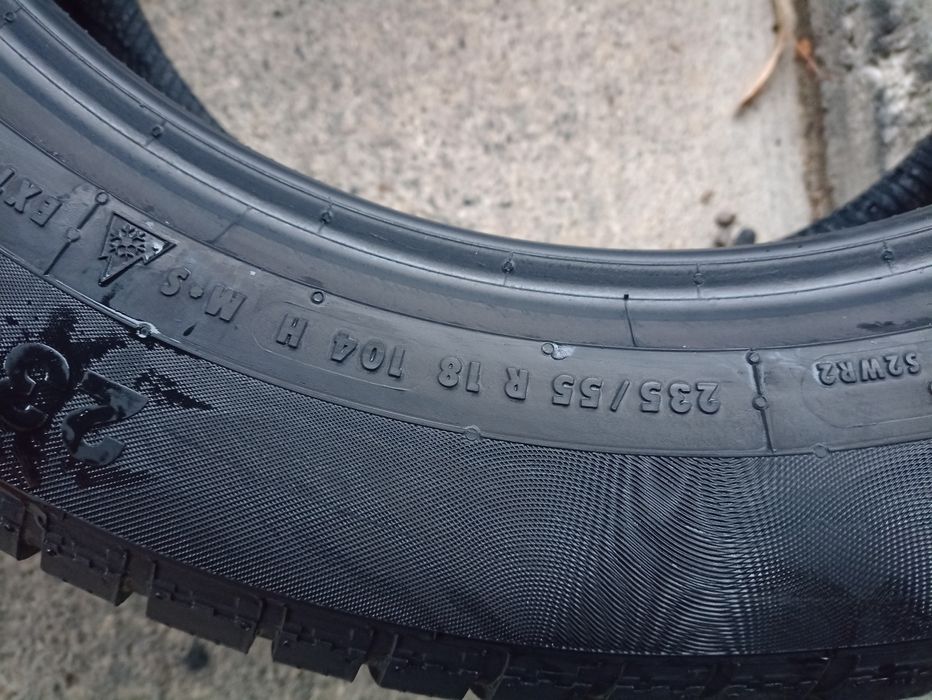 4 anvelope de iarna Continental 235/55 R18 dot 4219