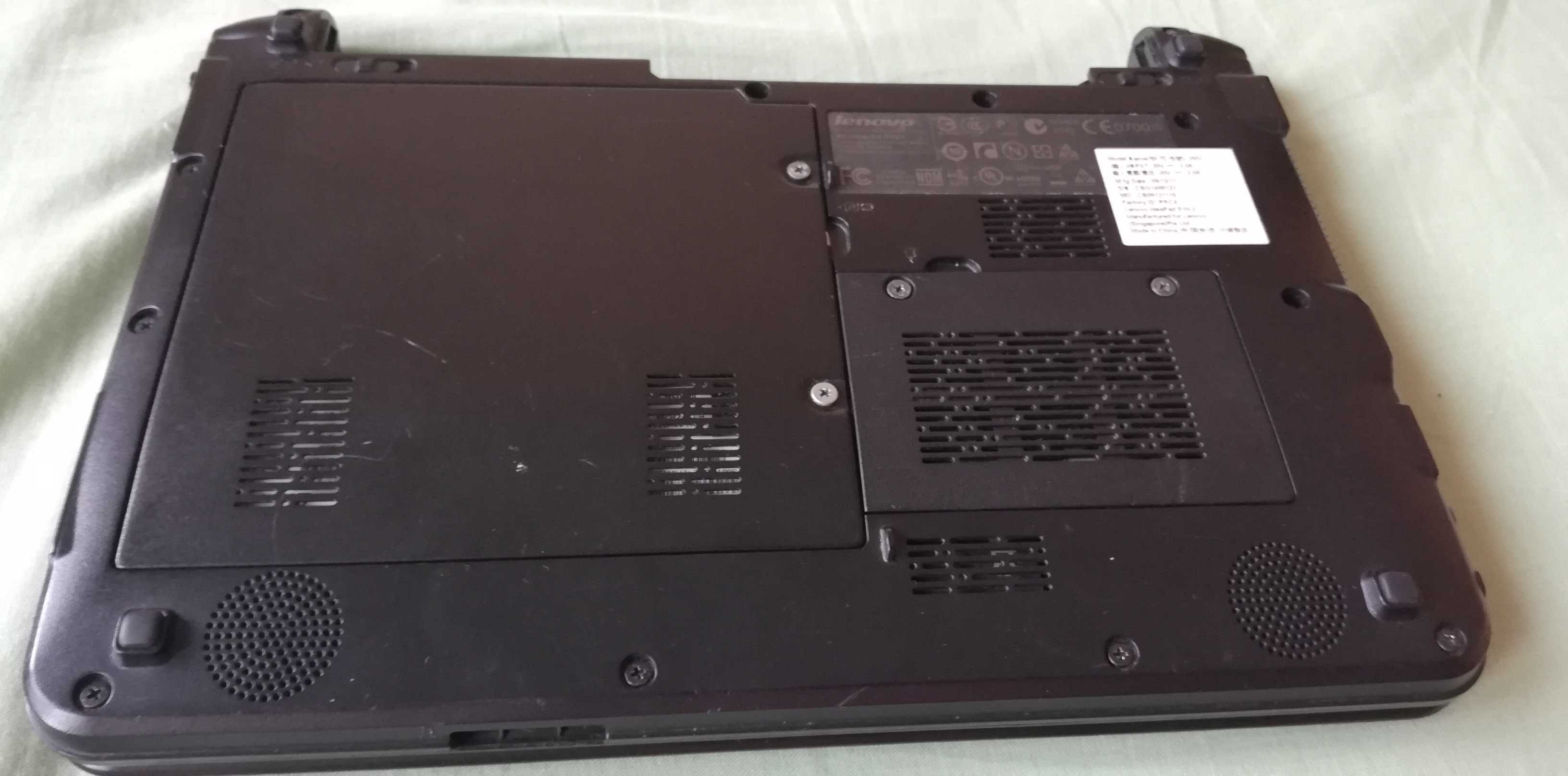 mini laptop Lenovo S10-2 cu procesor Intel® modem 3g sim card