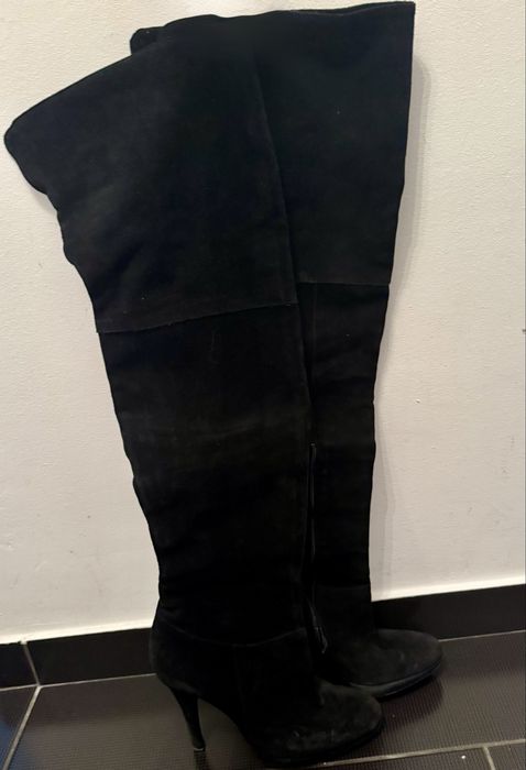 Cizme piele intoarsa