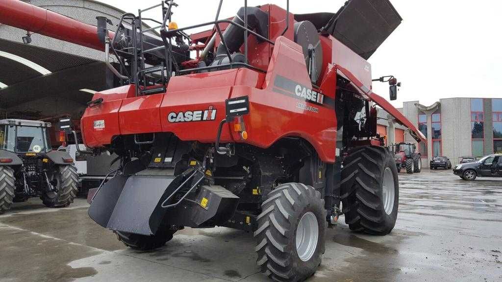 Case IH Axial 7230, stara noue