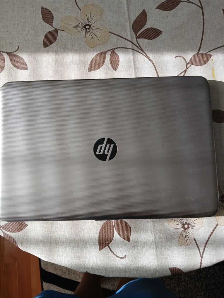 Лаптоп за части HP и ASUS