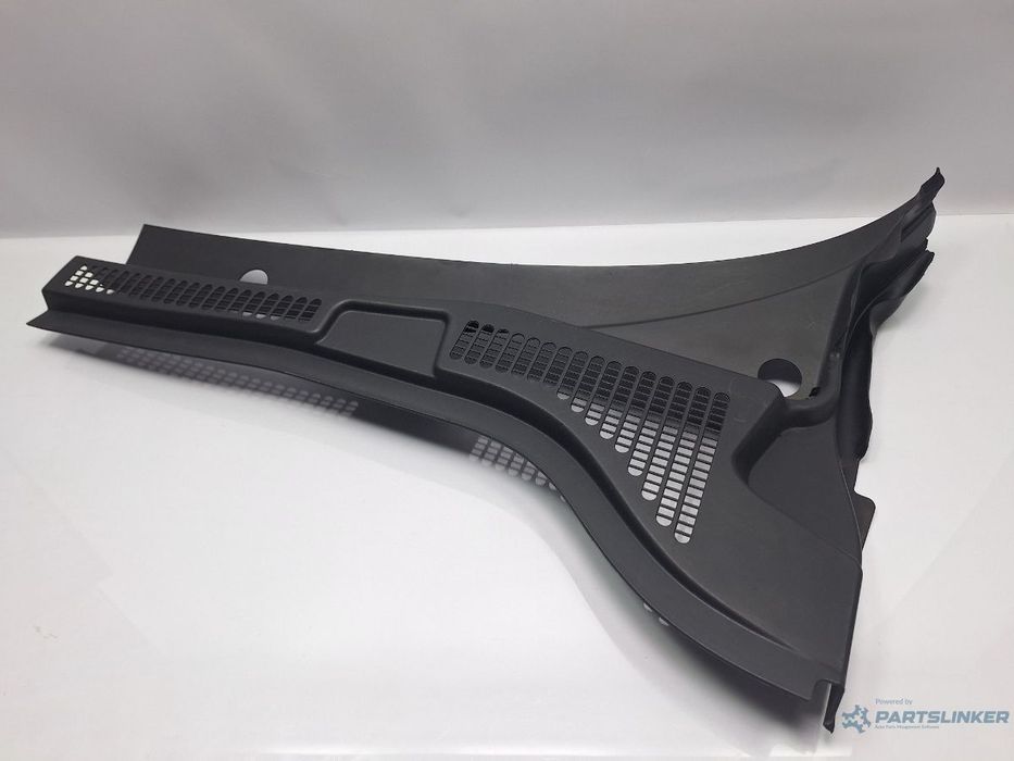 Grila stergatoare stanga SKODA SUPERB II Estate 3T5 2009 - 2015 TDI CBBB, CFGB 3T0819415A