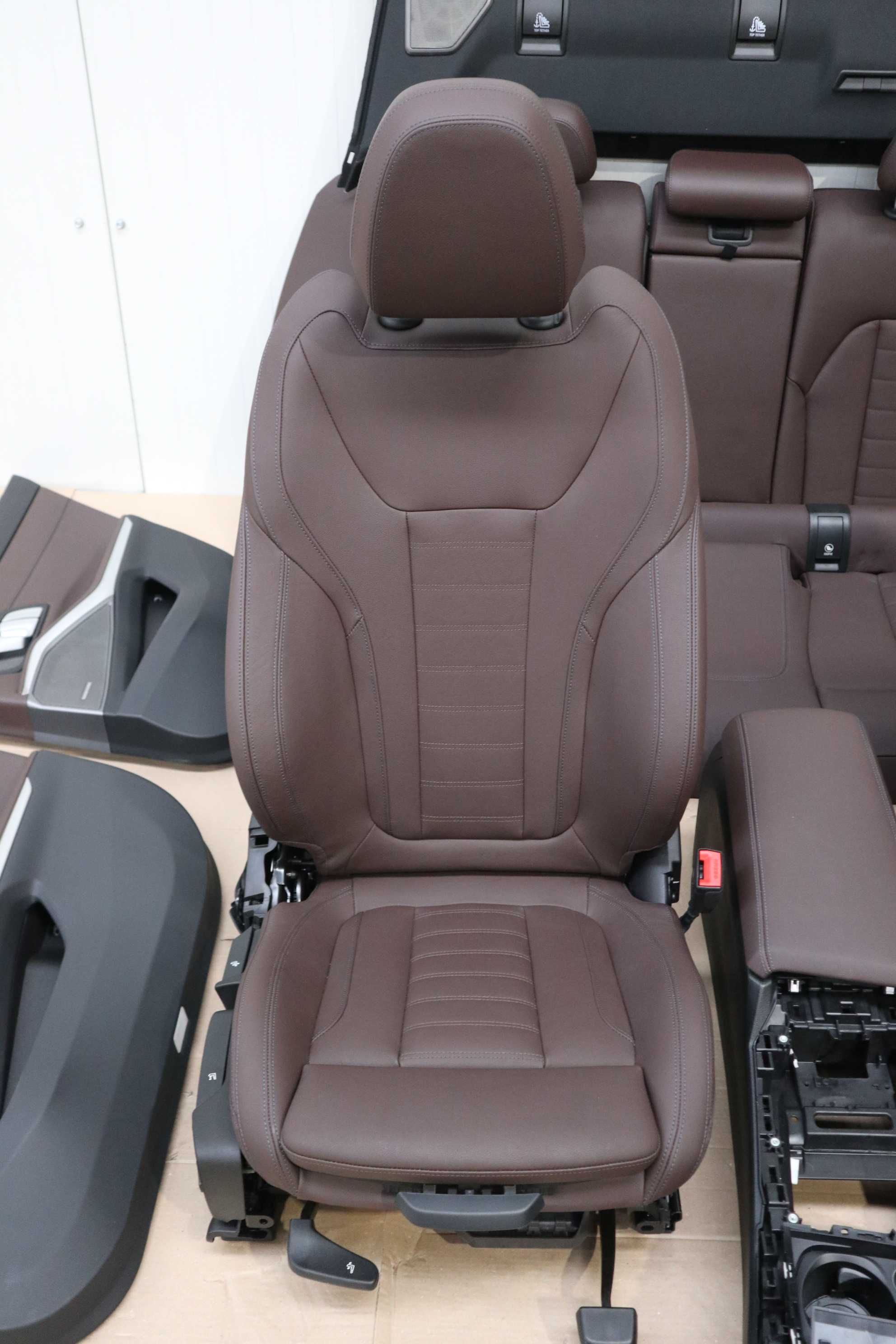 Салон БМВ Г20 Седан BMW G20