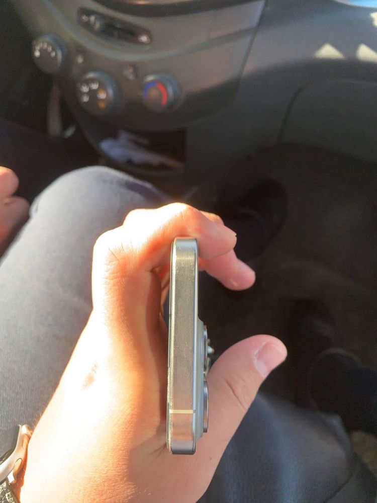 Iphone 15 pro Aybi bor korip key tel qilila