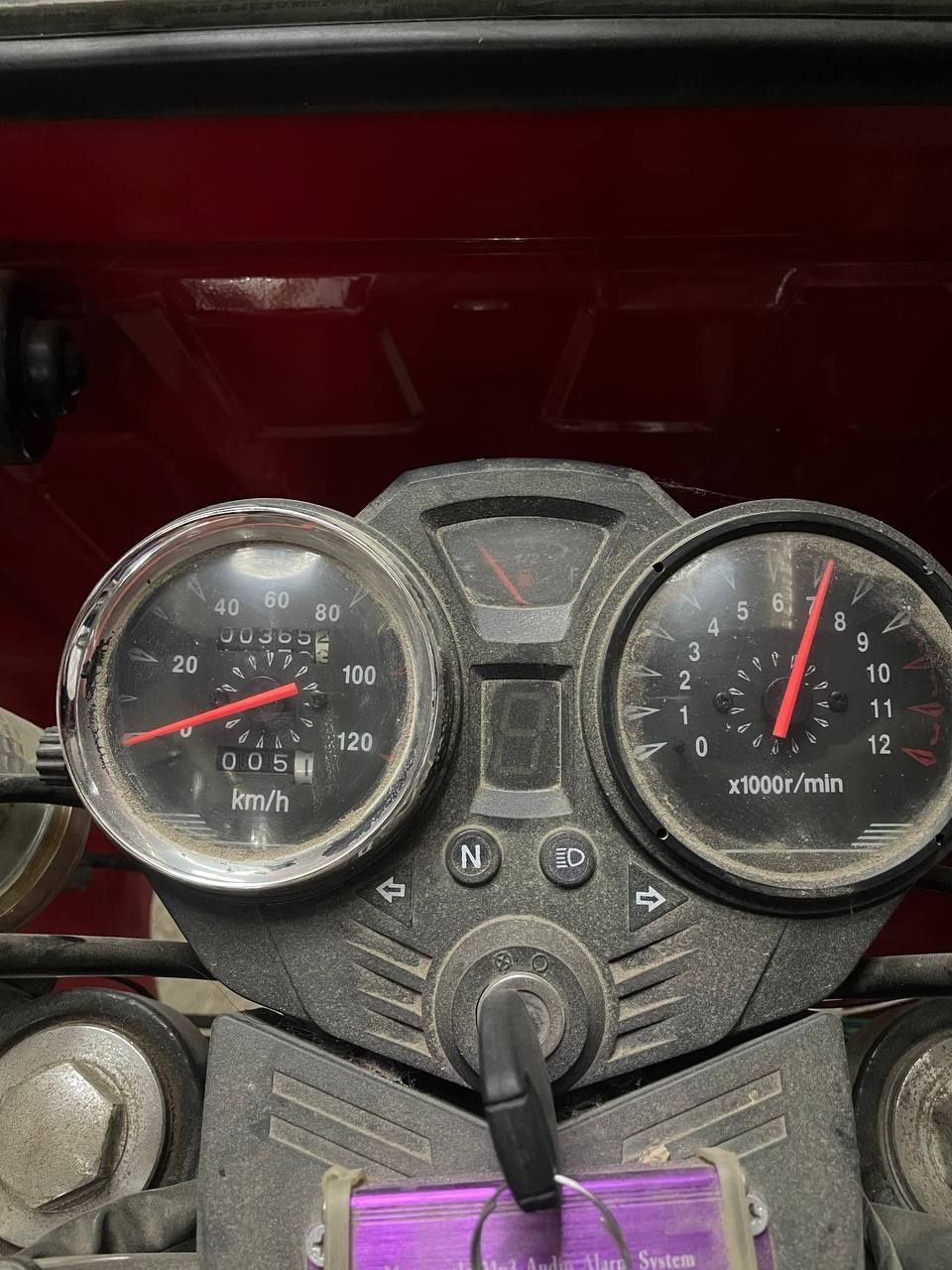 Cavalo benzinli moto