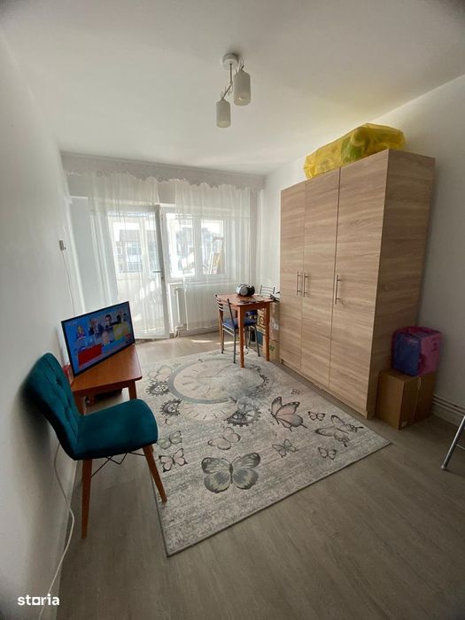 2 DECOMANDATE etajul 3 cu centrala, renovat, bloc 1985, Energiei