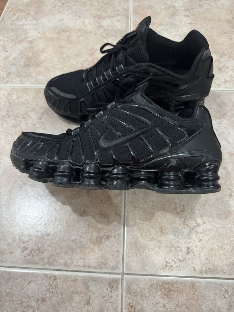 Shox TL hematite/max orange/black