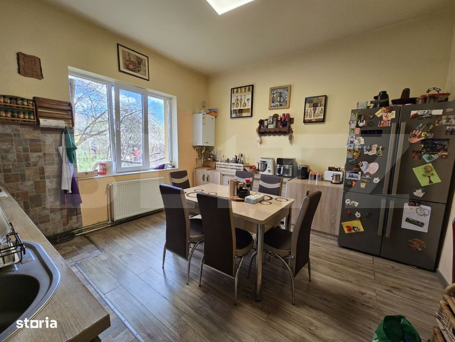 Apartament in casa 100 mp, 3 camere, teren 260mp, zona Dambul Rotund