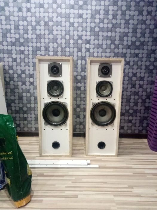 Продам колонки АС25