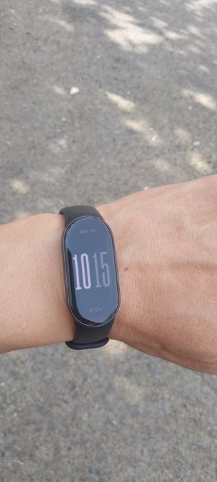 Xiaomi smart band 10 почти новый часы