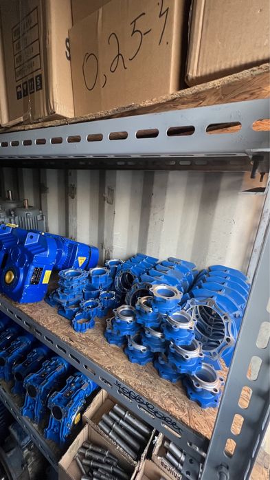 Мотор редуктор