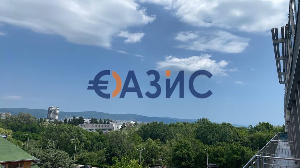 Продава се Двустаен апартамент в к.к. Слънчев бряг - 99 кв.м за 1144 €/кв.м - Снимка #7