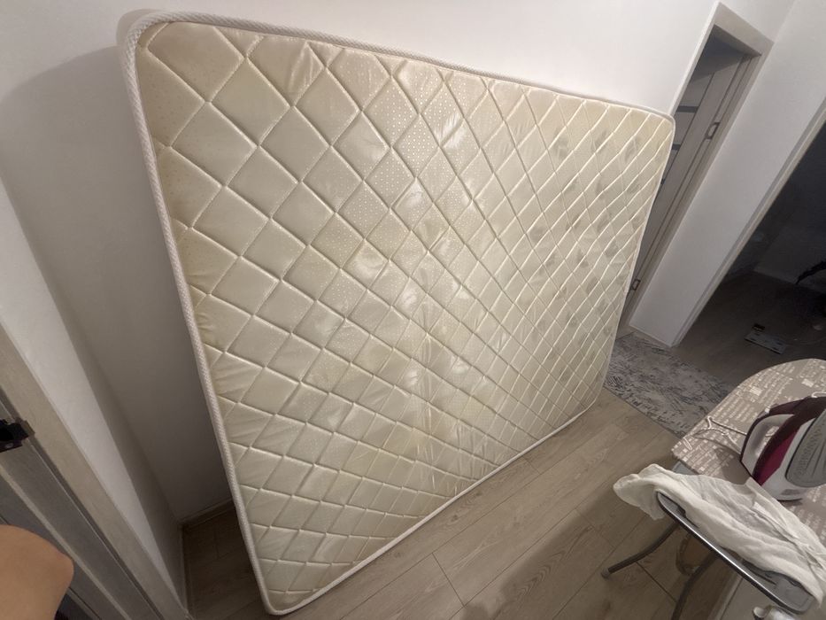 Матрас двуспальный