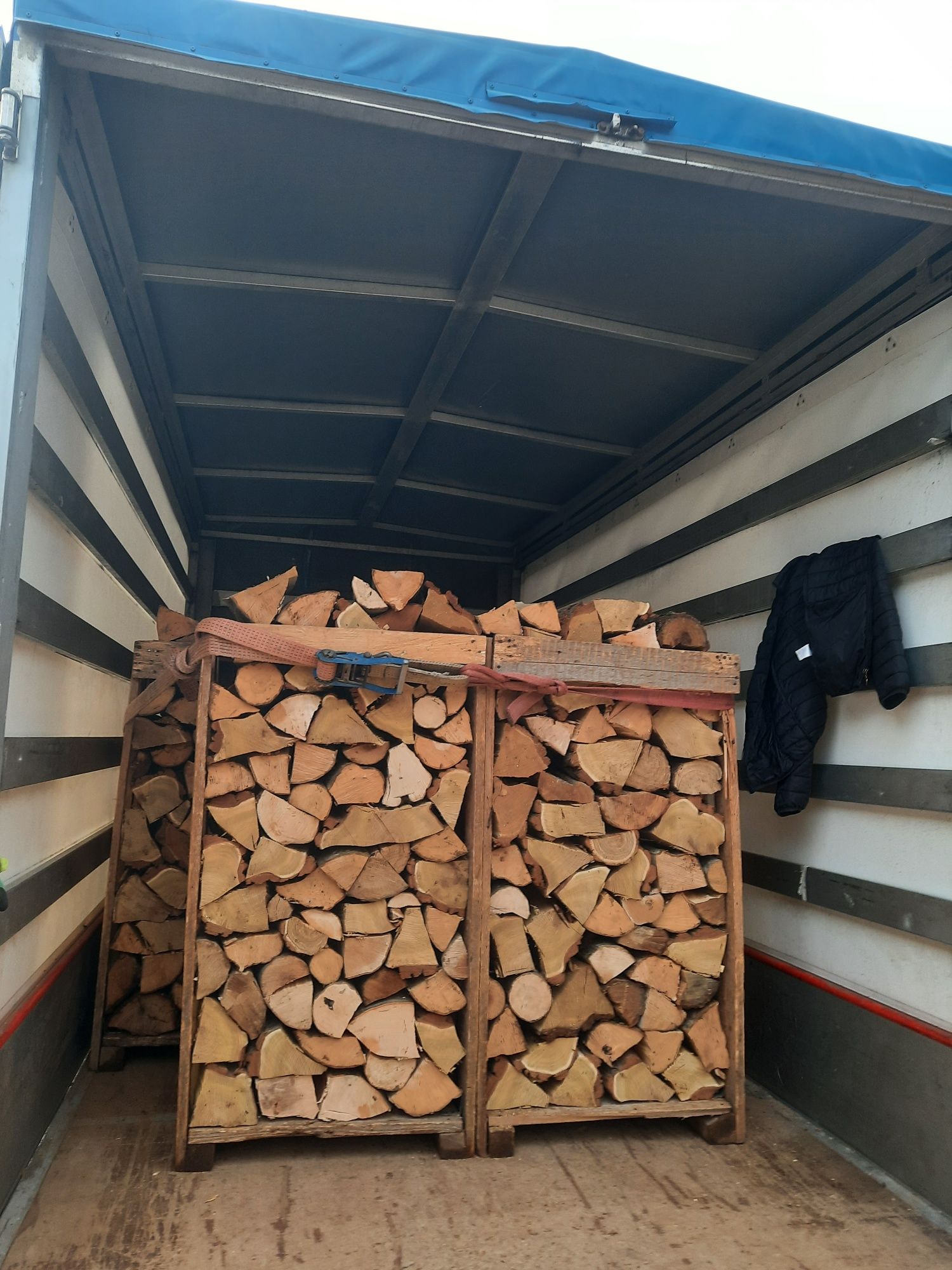 Lemne de foc pe vaulcere
