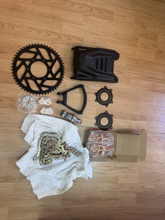 Части за Surron Ultra Bee