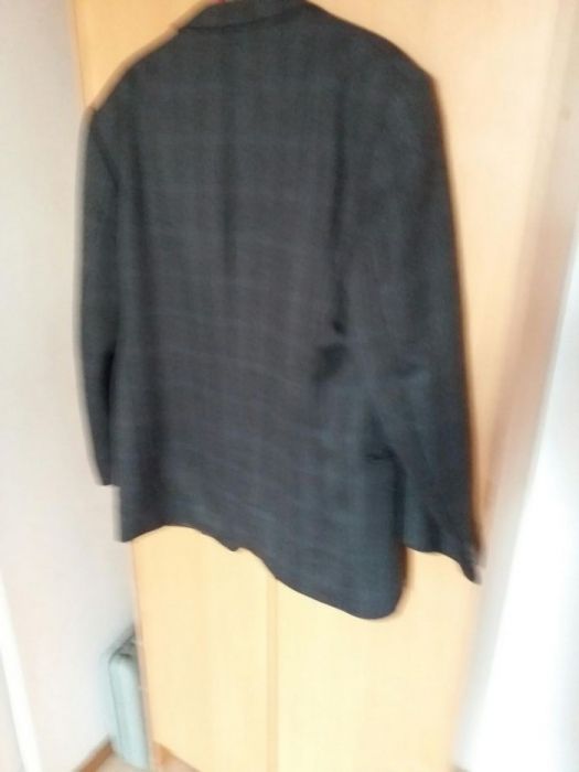 Sacou original gen HUGO BOSS impecabil