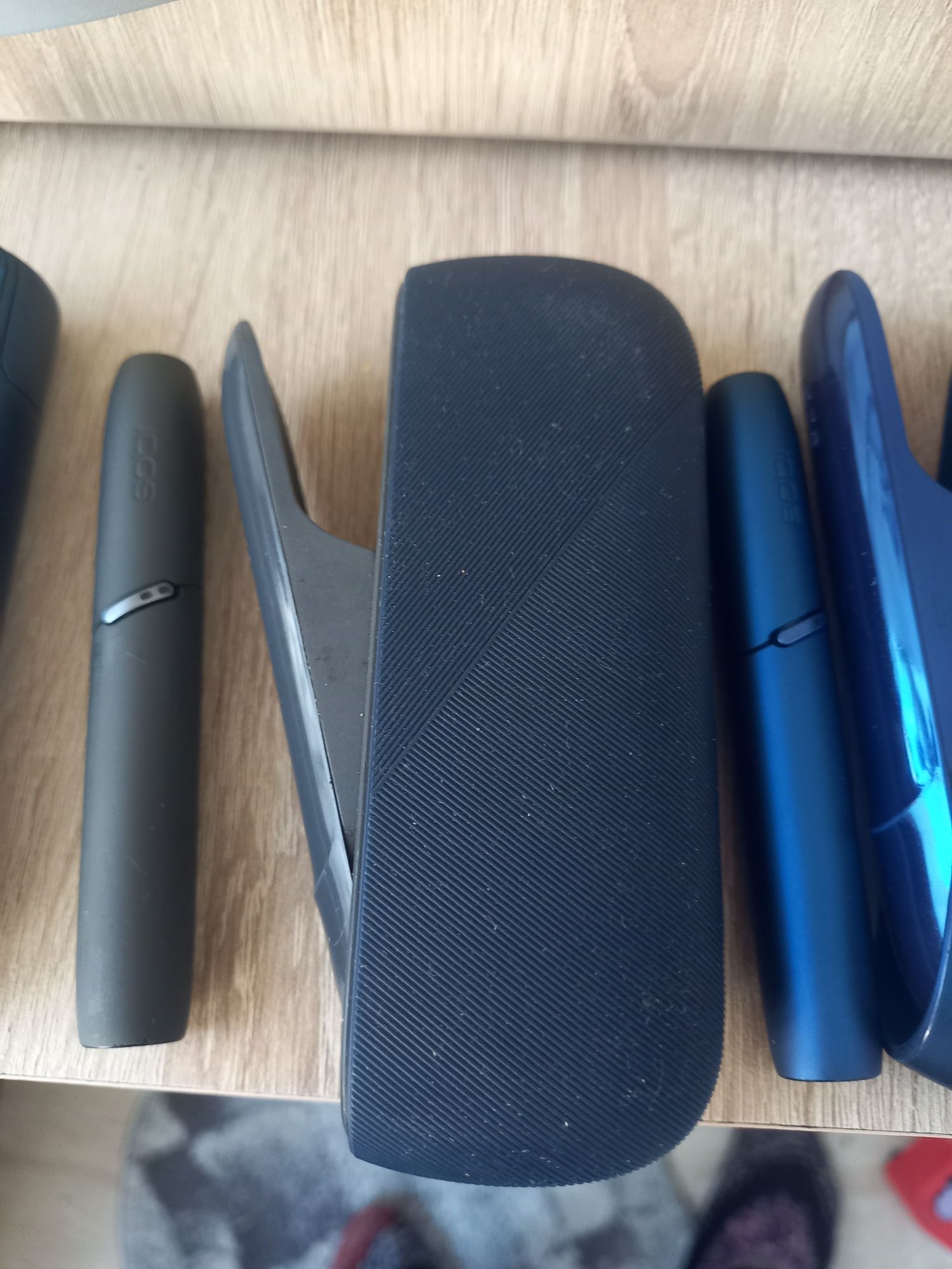 4 dispozitive iQos