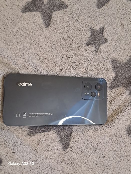 Продавам телефон  realmi c 35