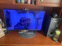 Doua televizoare cu wifi