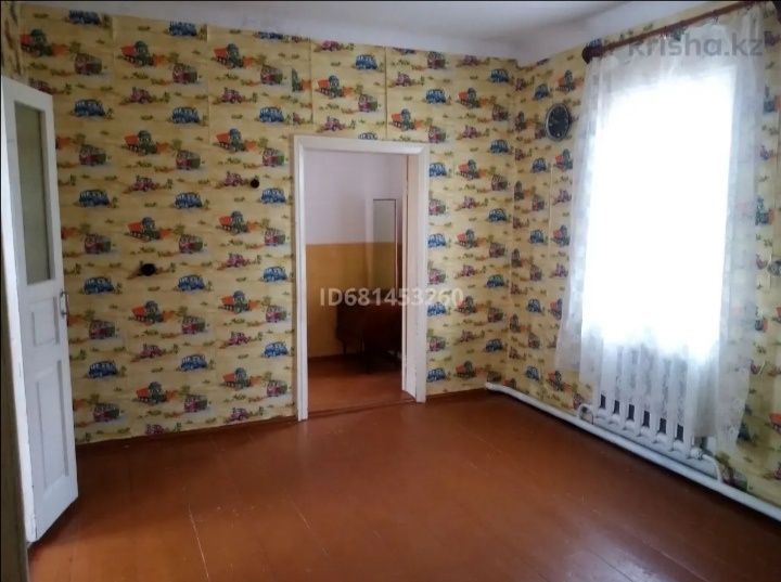 Сдам дом 80 кв метров в районе КОЛХОЗНОГО РЫНКА по улице ГАРНИЗОННАЯ