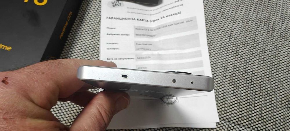 Realme GT6 16-512GB Нов