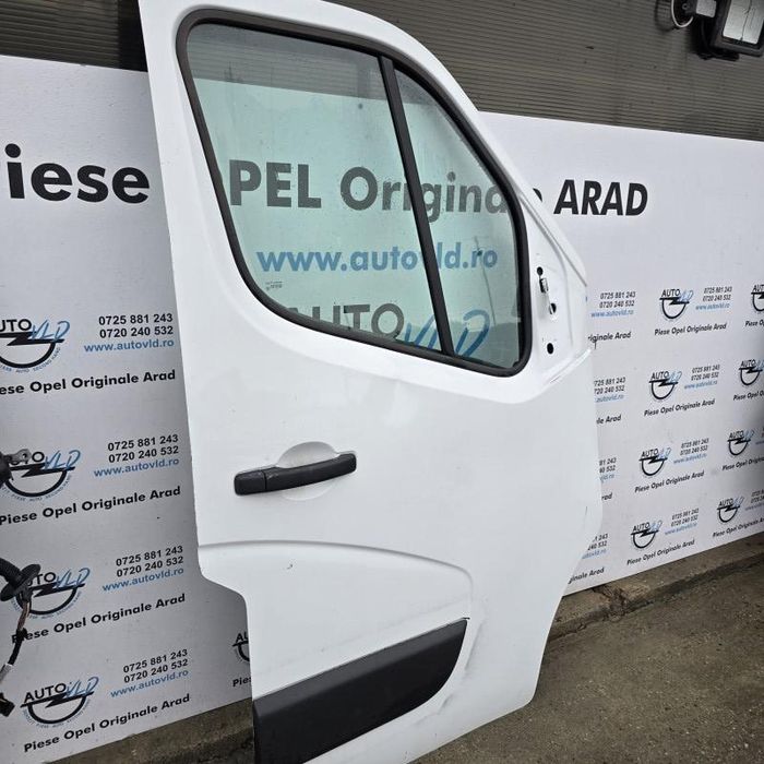 Portiera usa dreapta fata Nissan NV400