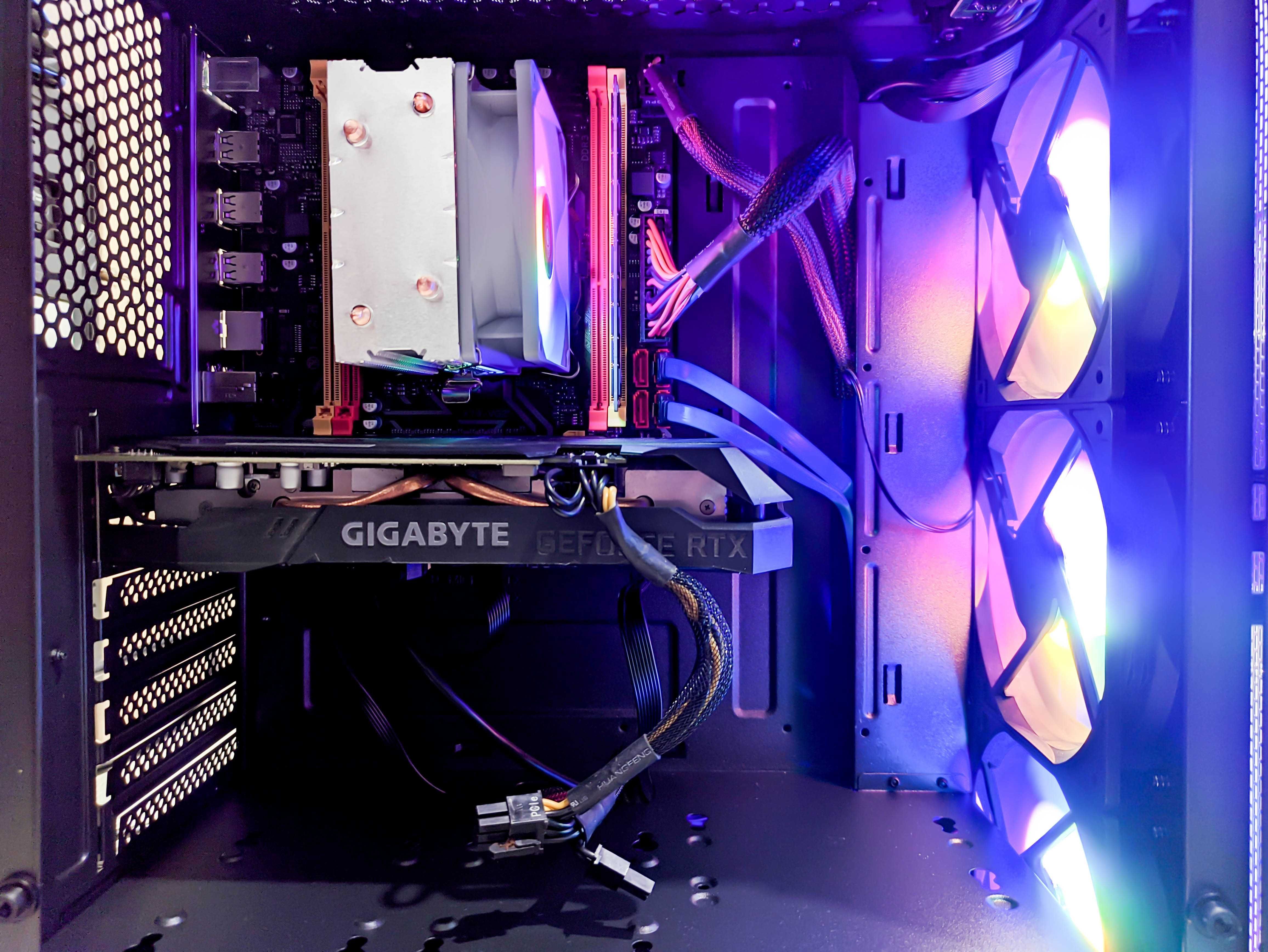 RTX 2060 6GB / 16GB RAM / 8 ЯДРЕН XEON / Геймърски Компютър Гаранция