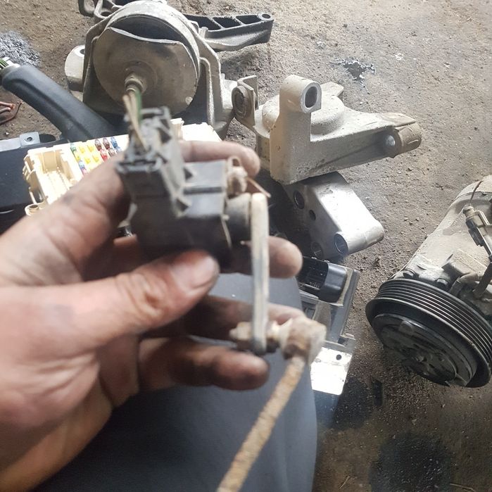 Кормилна рейка за фиата стило