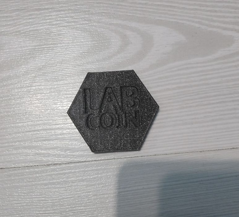 Продавам Лаб койни