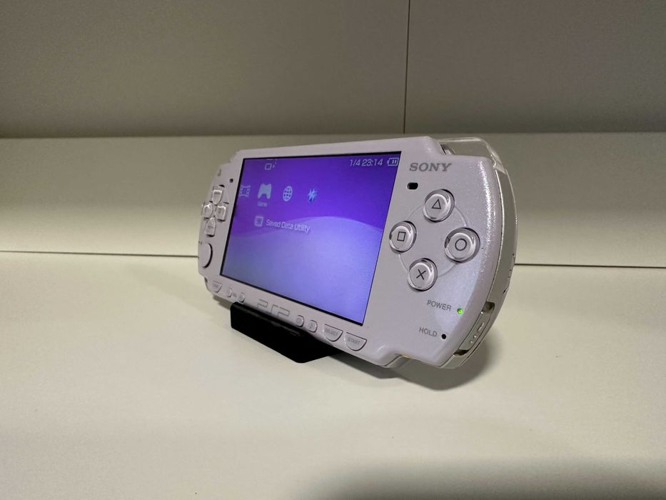 Sony PSP 2000 Lavender Purple Modata (plus accesorii)