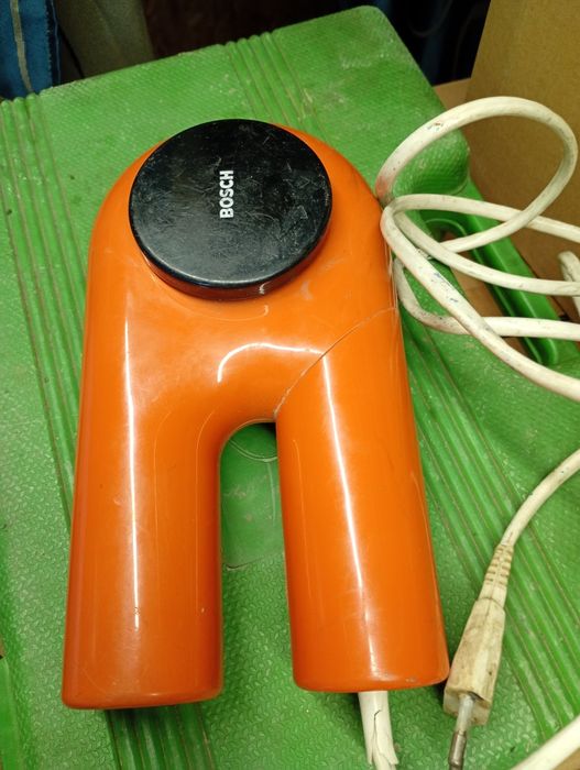 Uscător par Bosch/40 lei