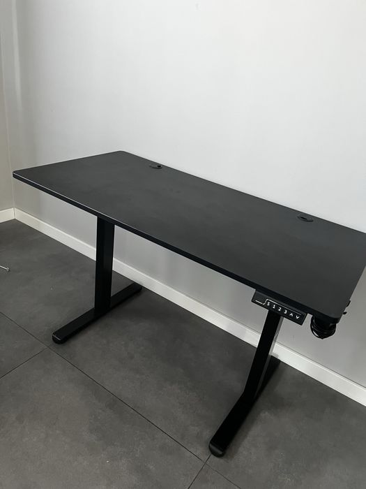 Vand birou Huzaro Hero 8.2