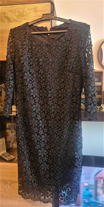 Rochie de dantelă mărimea 42