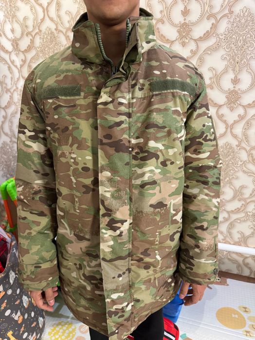 Продам бушлат, ботинки военные, парадную форму