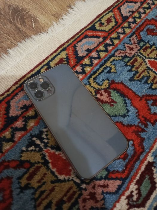 Продаю свой Iphone 12 pro