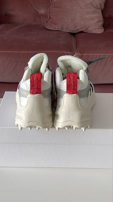 Off White Odsy 1000
