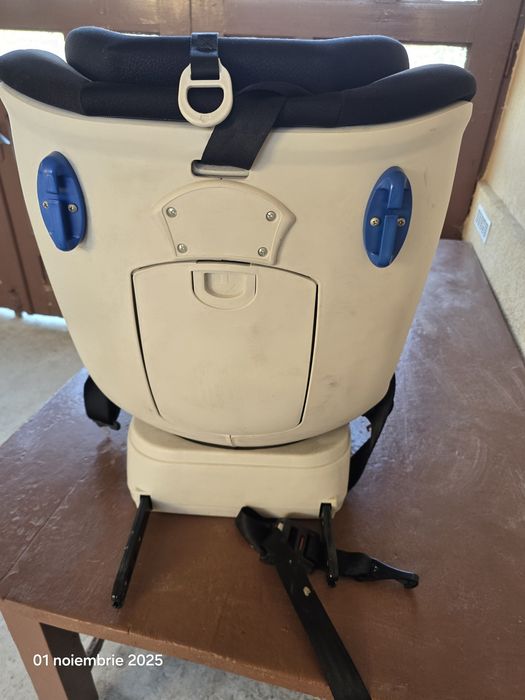 Vand scaun auto  copii