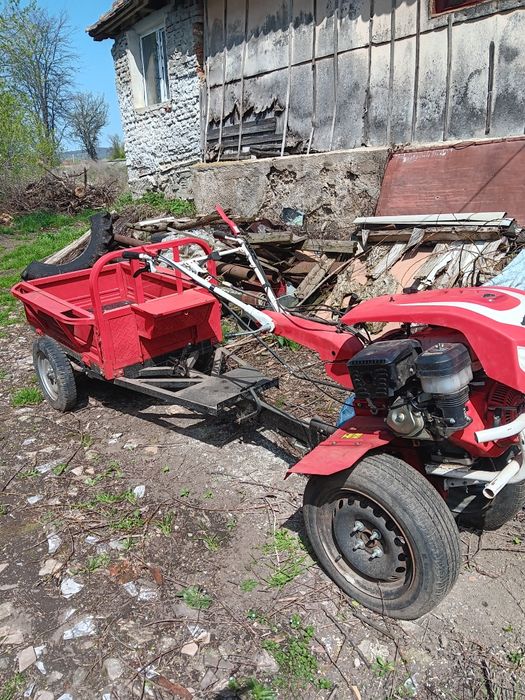 Vând motosape și motocultoare