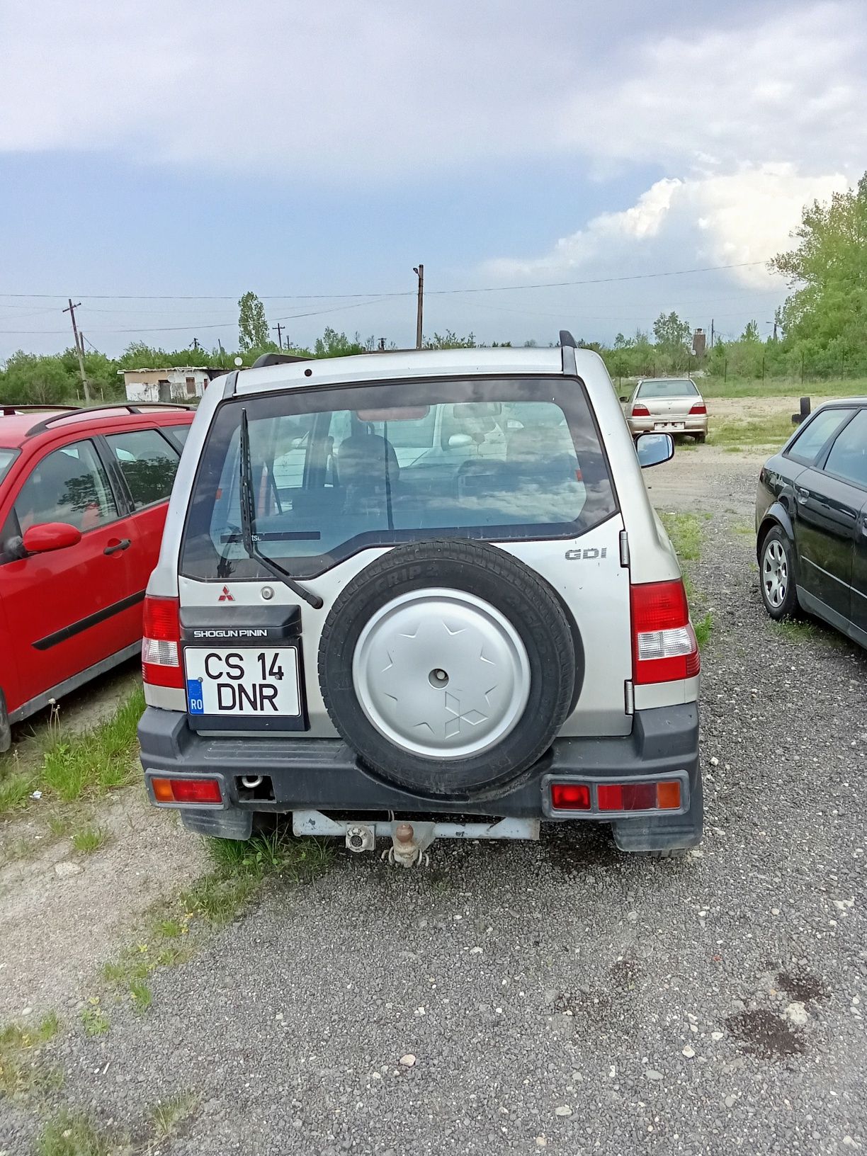 Jeep pajero pinini