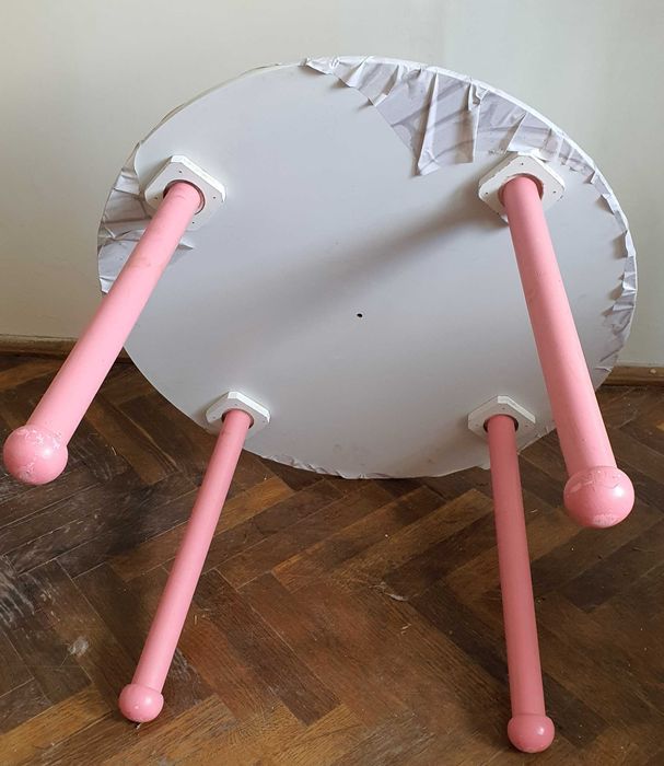 Masa rotunda pentru copii din lemn