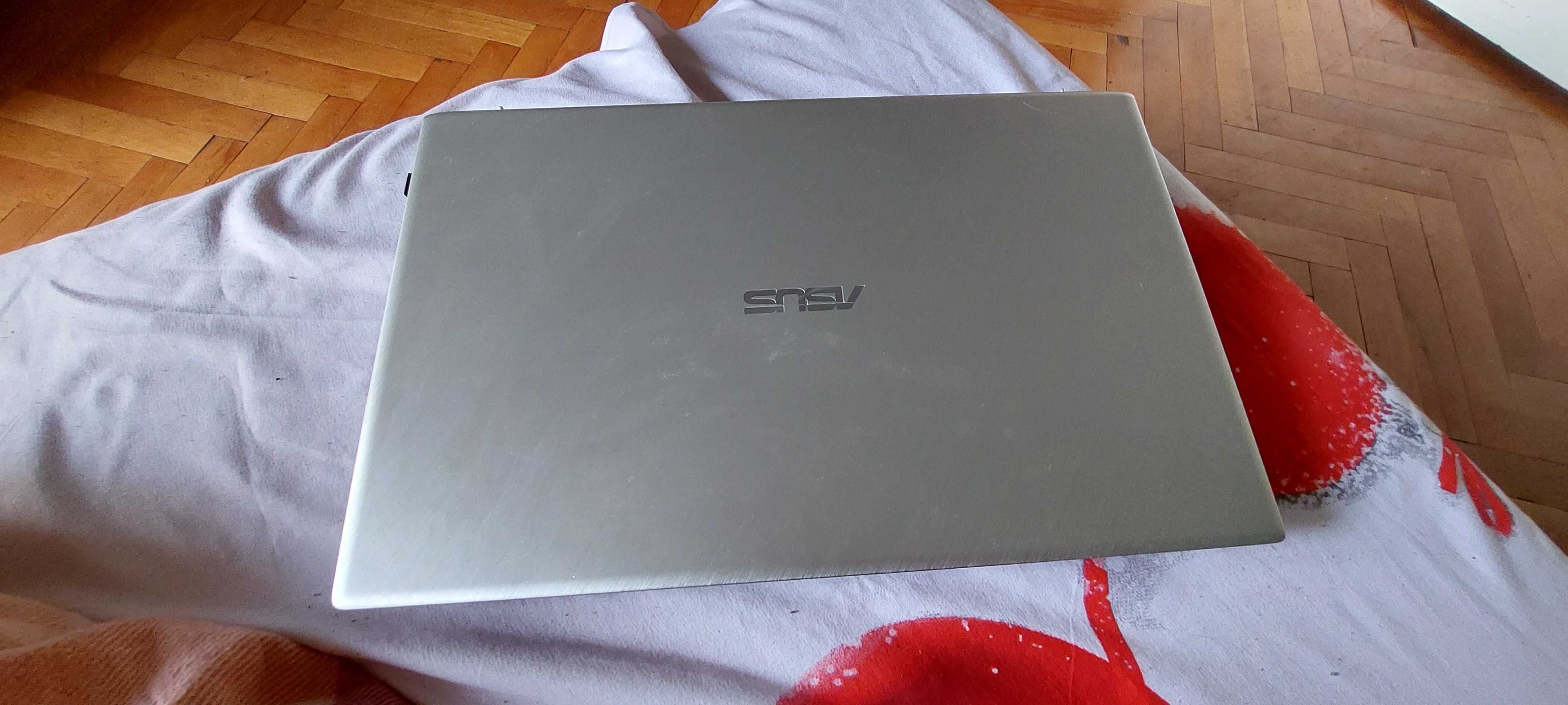 Laptop Asus VivaBook