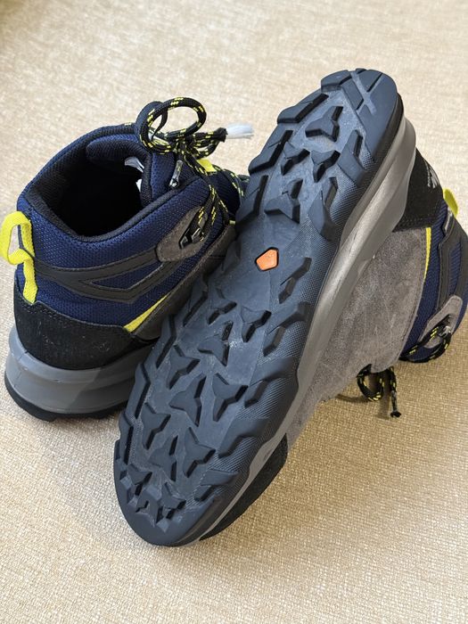 Туристически Боти Декатлон непромукаеми