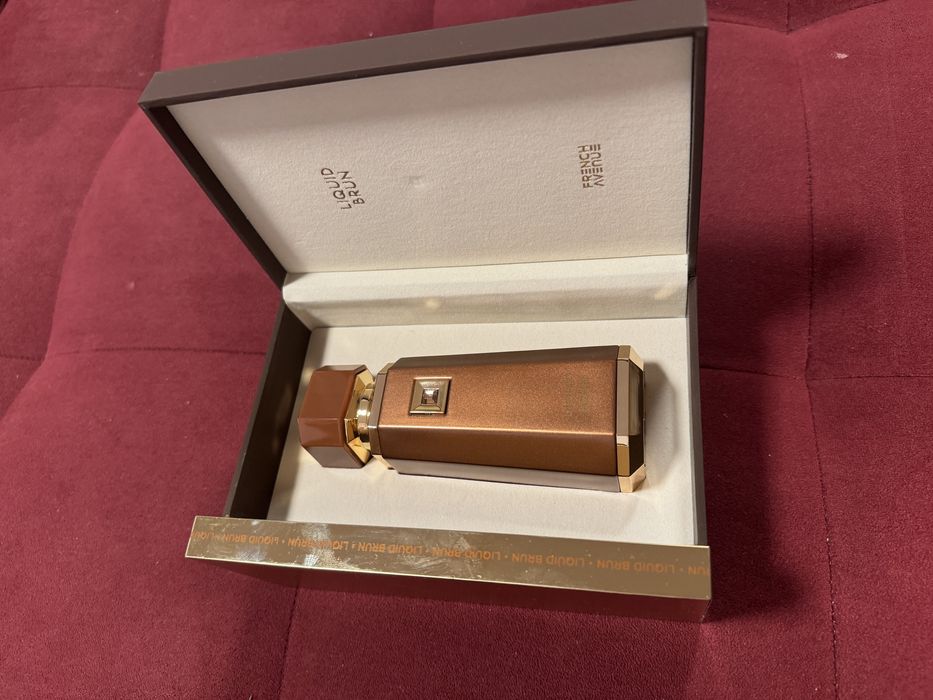 Liquid Brun by French Avenue