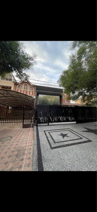 Срочна Продаётся Идеалное локация для Под офис 3 соток Яккасарай 1 лин